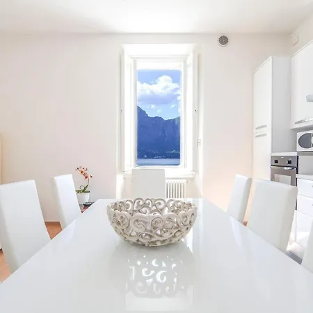 Sleeps 6 Air Con Wifi * Bellagio