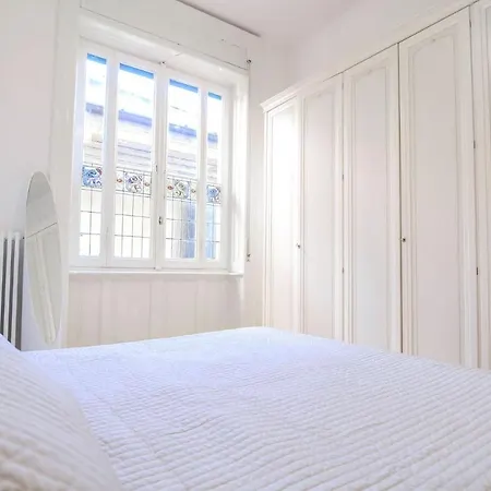 Apartment Sleeps 6 Air Con Wifi