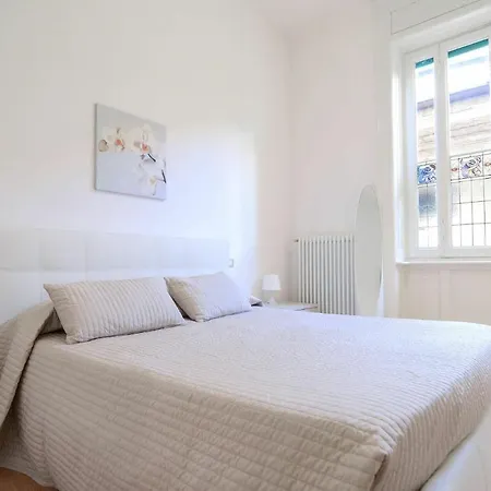 Sleeps 6 Air Con Wifi * Bellagio